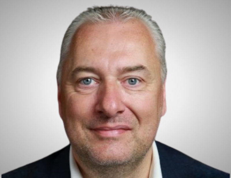 Chris Vance Headshot