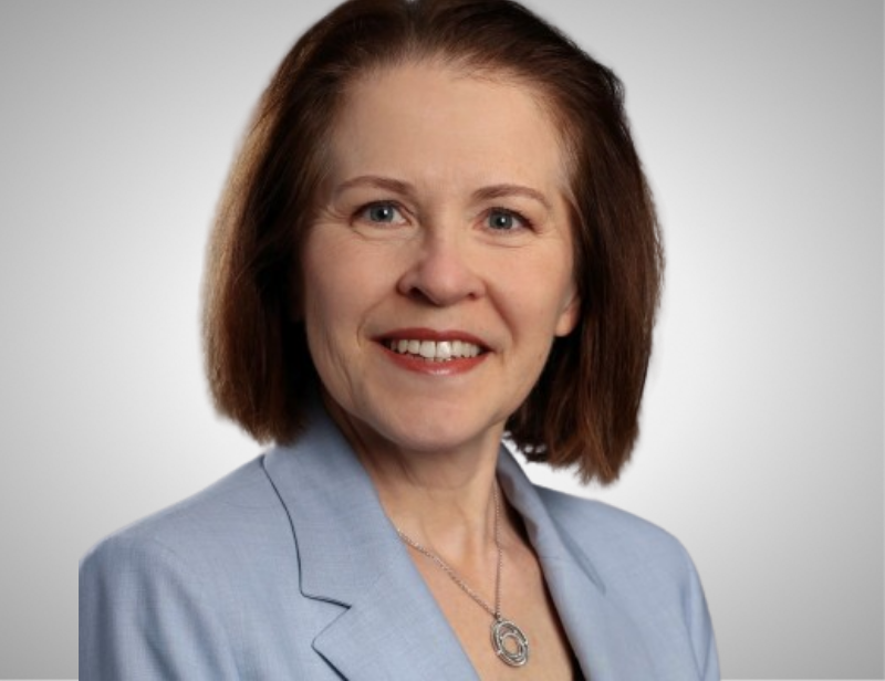 Eva Schoenleitner Headshot