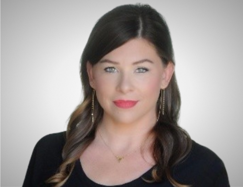 Jenny Lindsey Headshot