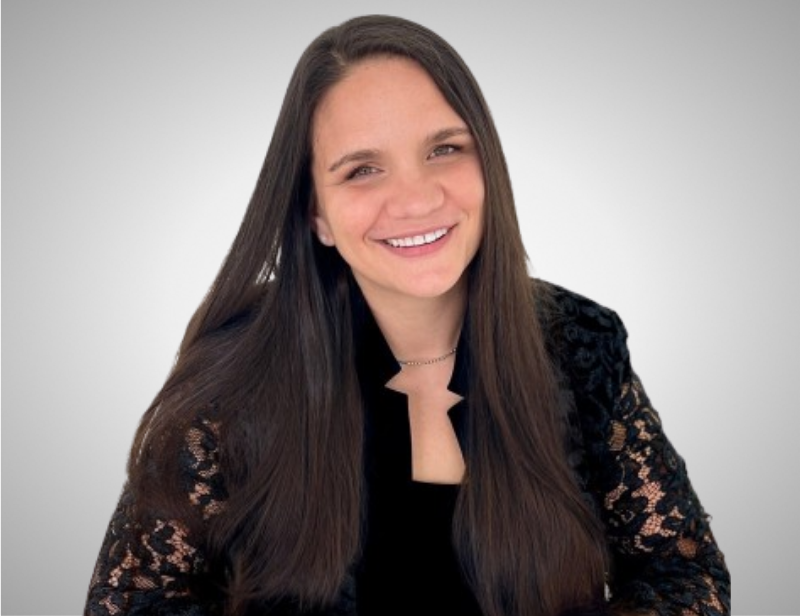 Jessica Reece Headshot