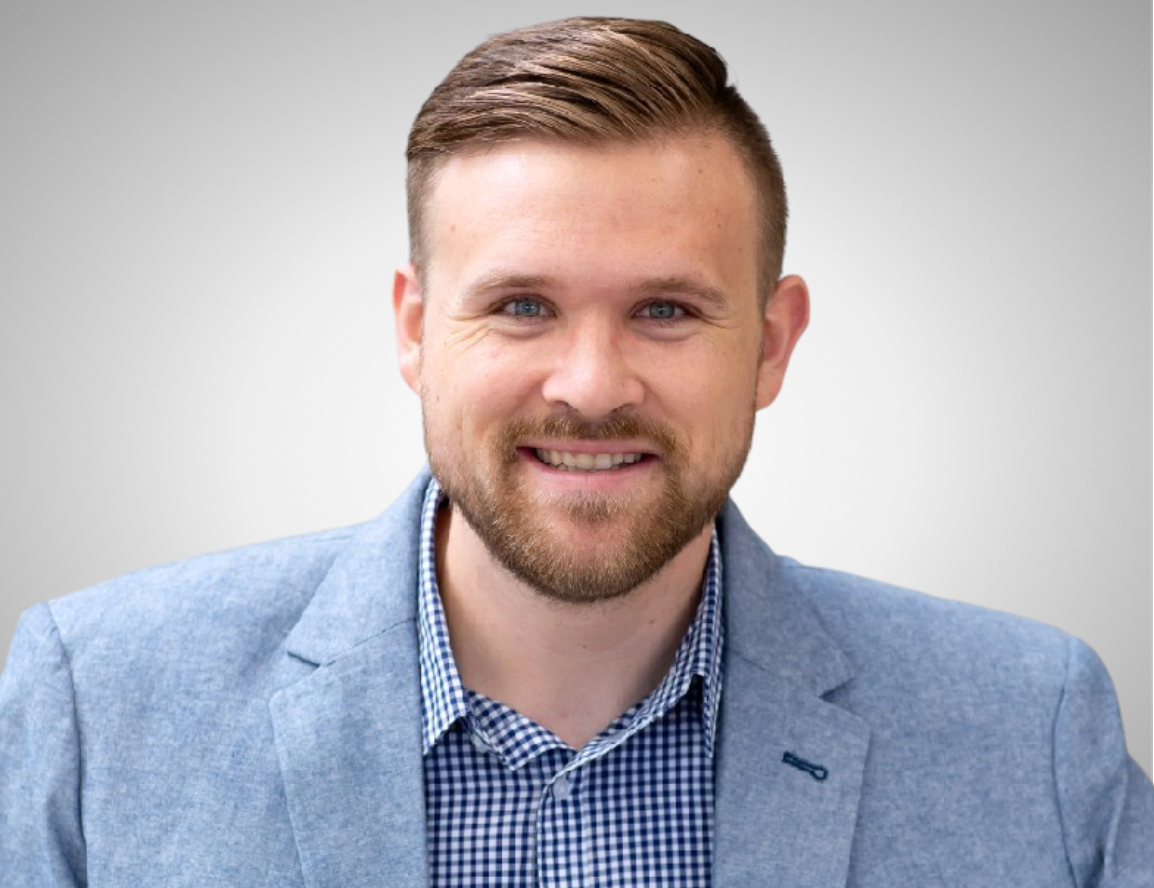 Jonathan Pepper Headshot