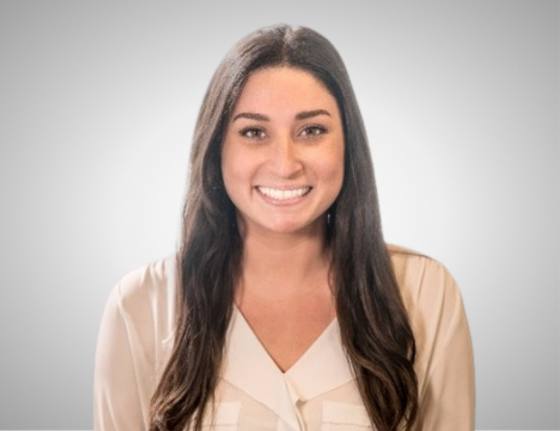 Lee (Eisner) Weeks Headshot