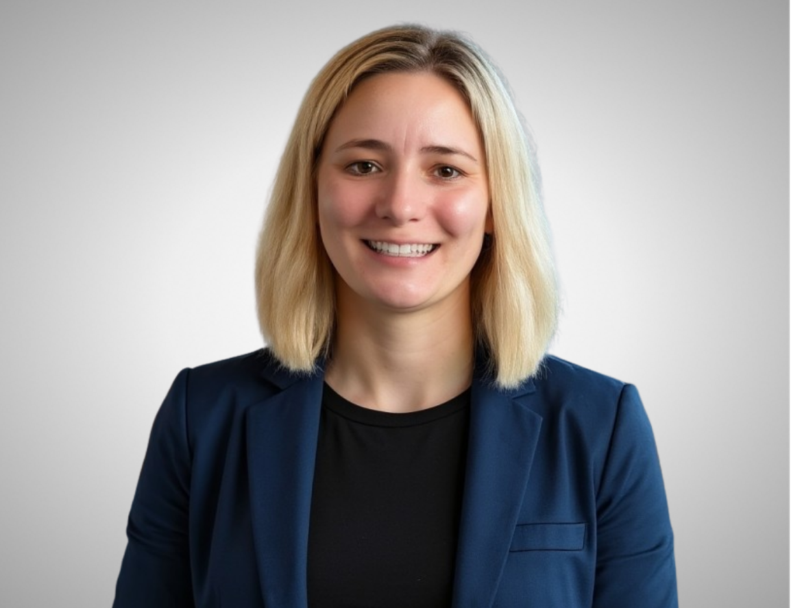 Rachael Travis Headshot