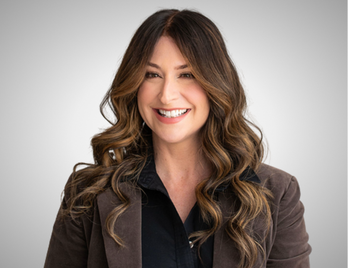 Tricia Olson Headshot