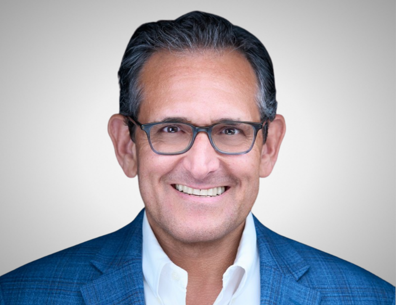 Andrew Trager Headshot