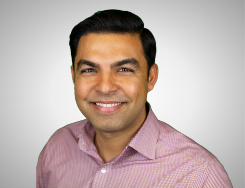 Asher Summit Headshot